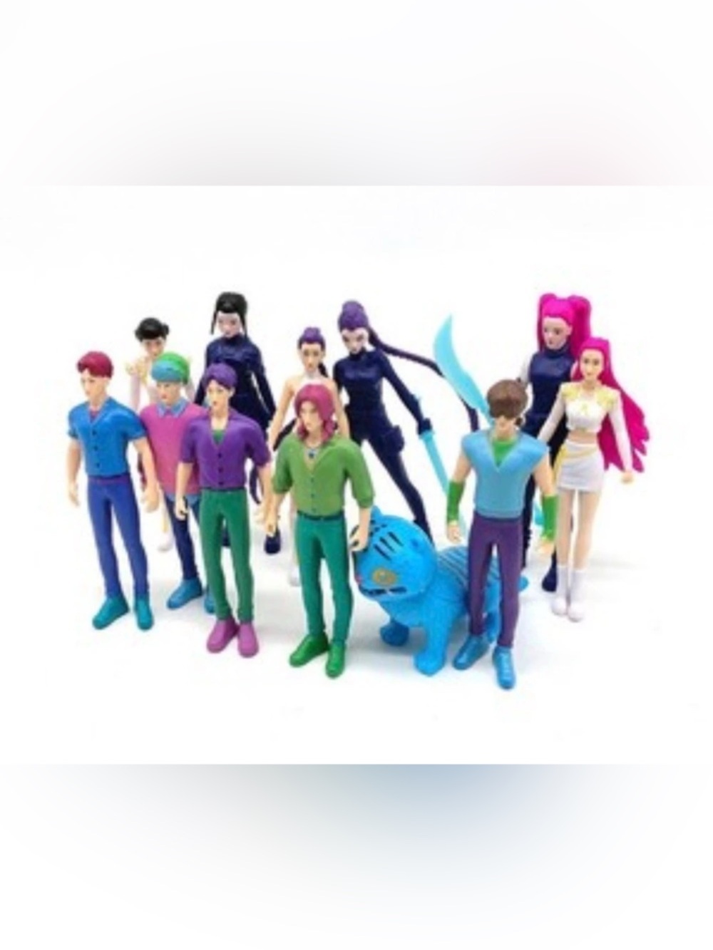 K pop demon hunter figurines